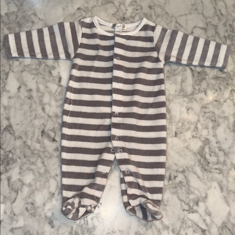 Kissy Kissy Velour Cozy Striped Gray & White Footie 0/3M